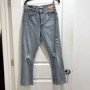 New Levi’s Wedgie Straight